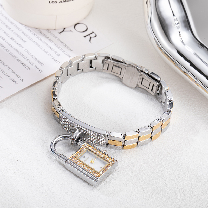 Concave shaped lock head brace - Luxury Watch Arabic ulasan dan harga