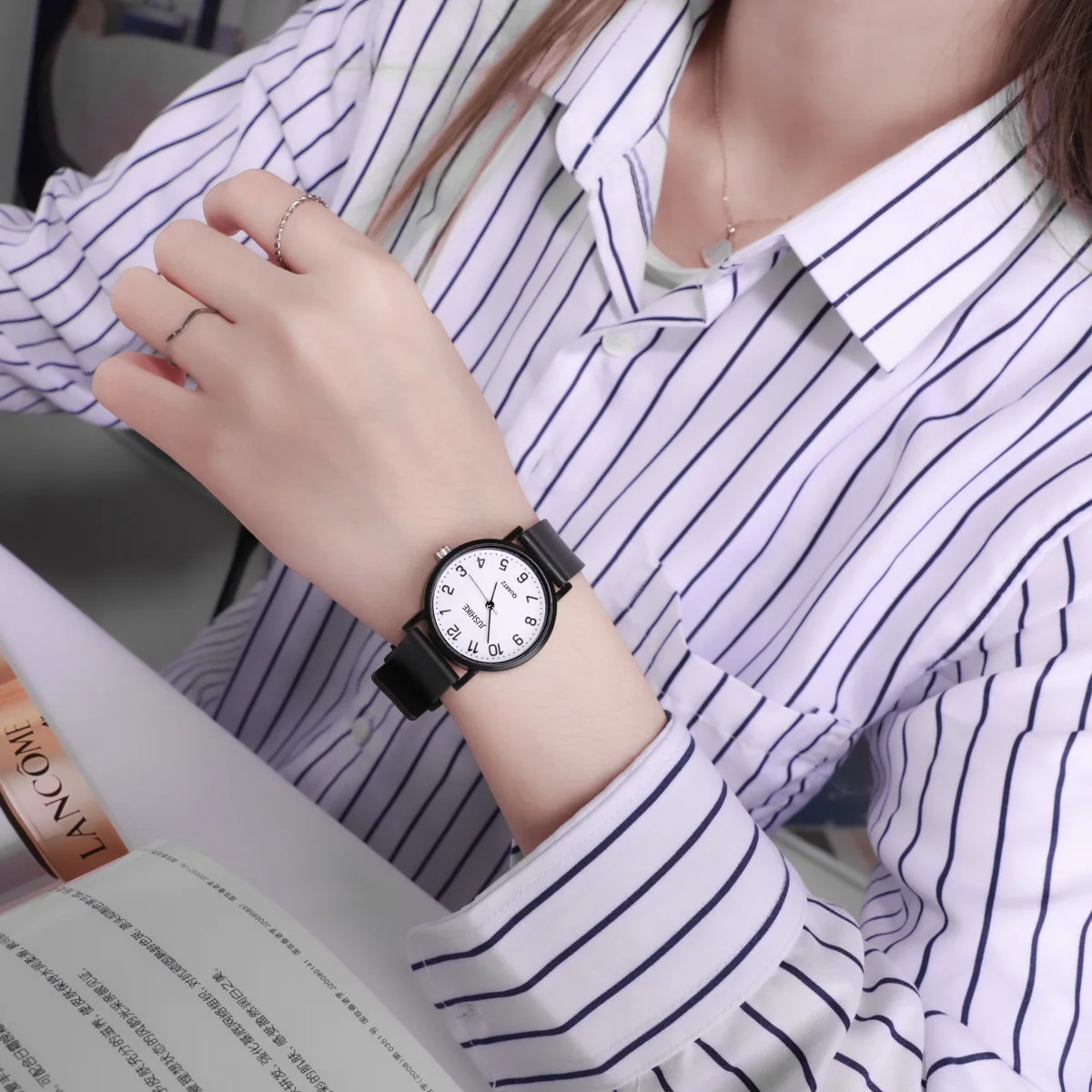 Simple Black Watch Quartz Watc - Ladies Luxury Watch ulasan dan harga